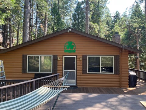 Mountain Life On Deck House in Arnold