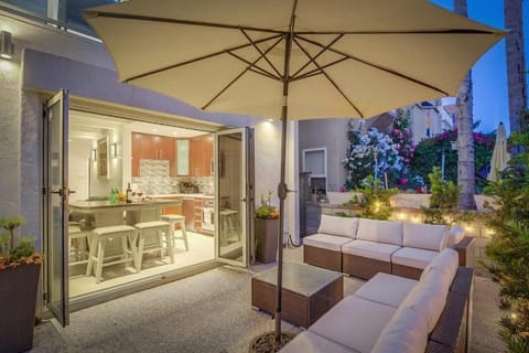 Sand & Sea House in Mission Beach