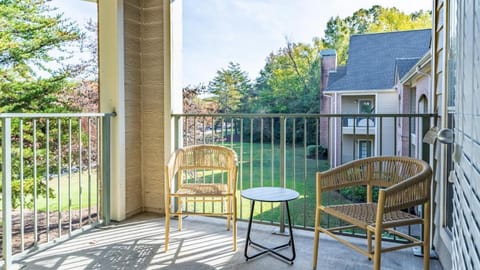 Landing - Modern Apartment with Amazing Amenities (ID7920X70) Apartment in Germantown