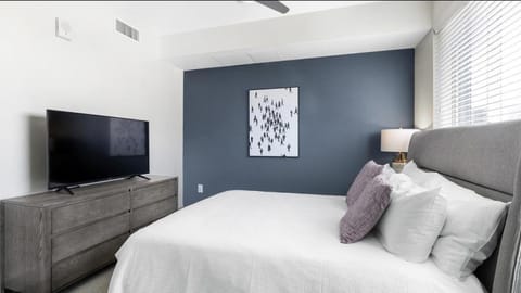 Landing - Modern Apartment with Amazing Amenities (ID9128X91) Apartment in Capitol Hill