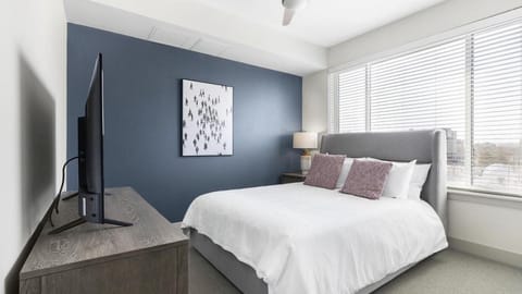 Landing - Modern Apartment with Amazing Amenities (ID9128X91) Apartment in Capitol Hill