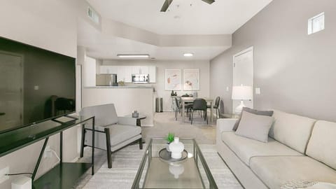 Landing - Modern Apartment with Amazing Amenities (ID7311X69) Apartment in Tortolita