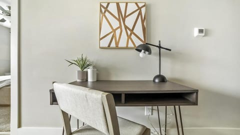 Landing - Modern Apartment with Amazing Amenities (ID1245X669) Apartment in Lexington