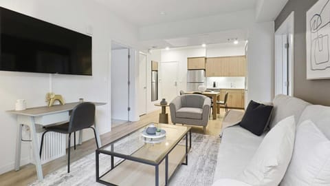 Landing - Modern Apartment with Amazing Amenities (ID7668X57) Apartment in Alameda