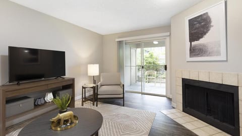 Landing - Modern Apartment with Amazing Amenities (ID9191X01) Apartment in Tanasbourne