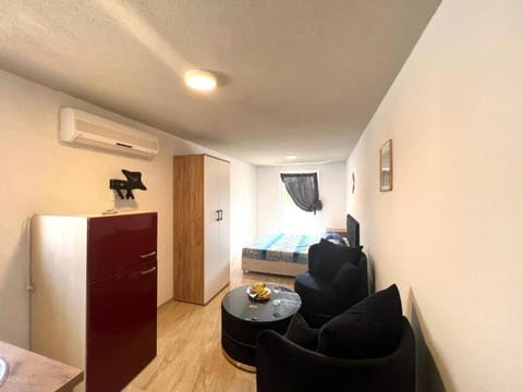 Melek Apartment in Premantura