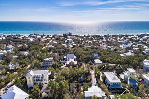 Billiken Bungalow House in Seaside