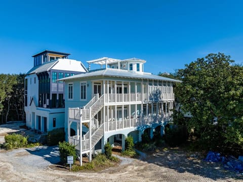 Elizabeth White House House in Seaside