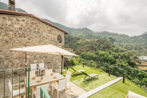 Natural landscape, Garden, Balcony/Terrace, Dining area, Garden view