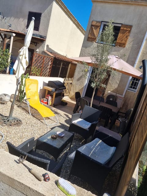 Villa les pieds dans l'eau résidence calme House in Poggio-Mezzana