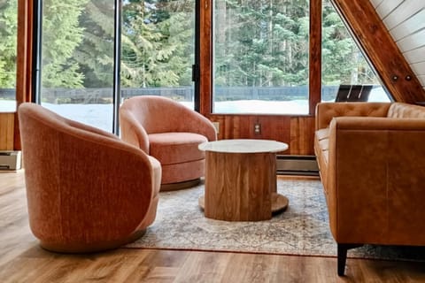 Alpine Modern A-Frame House in Snoqualmie Pass