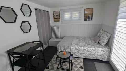 Living room, Seating area, Bedroom