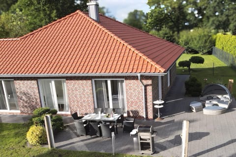 Property building, BBQ facilities, Garden, Balcony/Terrace, Pets, Facility for disabled guests