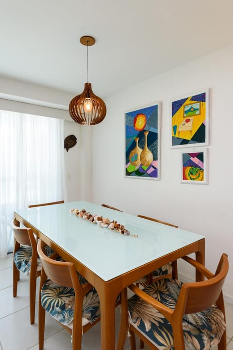 Decorative detail, Dining area