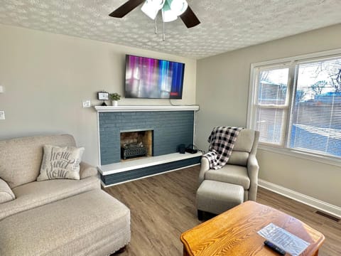 TV and multimedia, Living room, flat iron