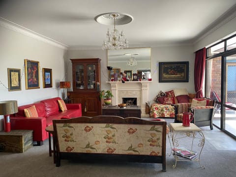 Gracious on the Grove Villa in Northland