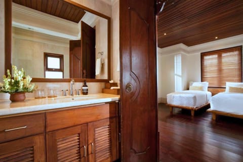 Bathroom, Bedroom