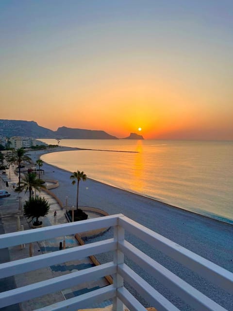 Natural landscape, Balcony/Terrace, Sea view, Sunrise
