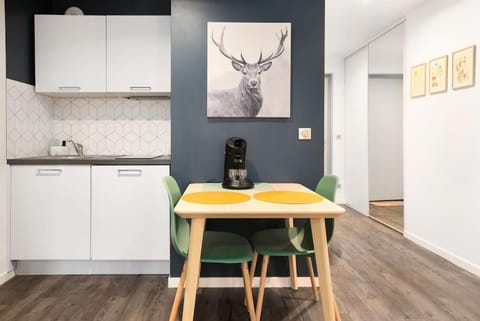 Studio cosy avec parking Apartment in Vaulx-en-Velin