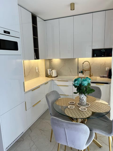 HEVENIA Apartament Gold Papi & Zaleś Pogorzelica Apartment in West Pomeranian Voivodeship, Poland