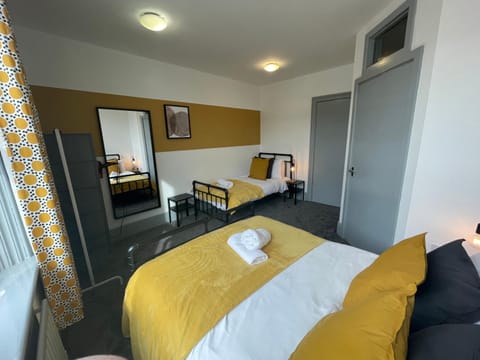 Bed, Photo of the whole room, Bedroom, towels, wardrobe