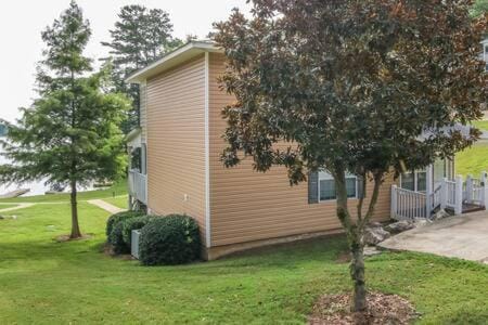 House # 08 Dock of the Bay (no pets) private pier House in Weiss Lake