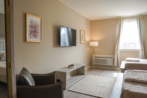 Hotel Whiskey in Pascagoula Hotel in Mississippi