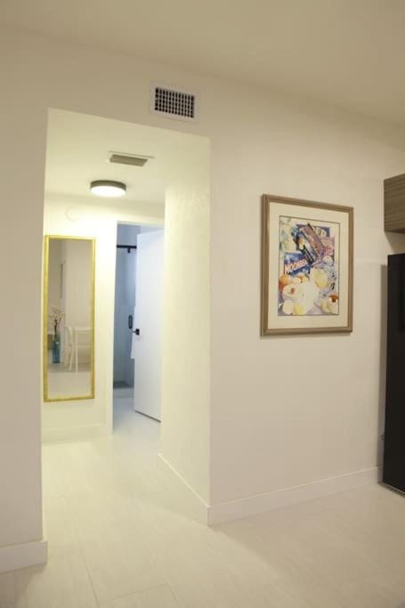 Apt 4 Miami Designer Apartment in the Upper East-Side Apartment in Miami Shores