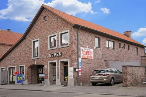 Bij Suus onder de wol Apartment in Flanders