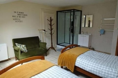 Bij Suus onder de wol Apartment in Flanders