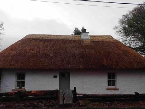 Traditional Irish Thatched Cottage House in Leitrim, Co. Leitrim, Ireland