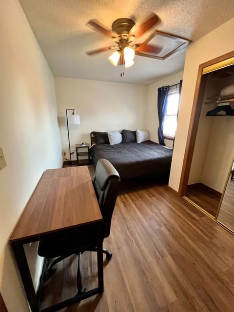 Tomah Apartment C - Veterans Street Apartment in Wisconsin