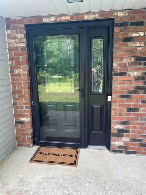 2023 Remodeled 4bed/2bath Home! House in Saratoga