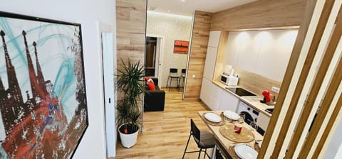 Gran apartamento ideal grupos muy cerca Barcelona Apartment in Badalona