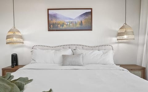 Caldwell Cliff Swallow Guest House House in Caldwell