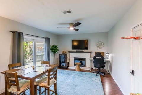 Central Fremont Home near Shops, Parks and Bay Area House in Fremont