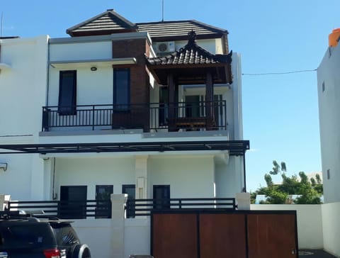 Chandra's guest house House in Denpasar