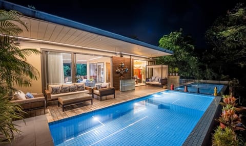 Property building, Swimming pool