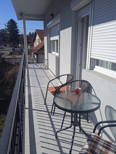 Property building, Balcony/Terrace