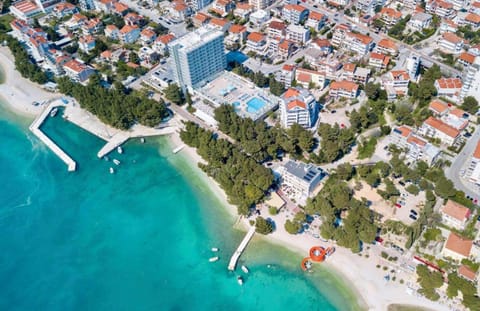 Day, Neighbourhood, Bird's eye view, Beach, City view, Sea view, Street view, Location