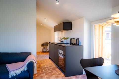 Kitchen or kitchenette, Living room