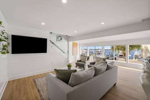 Harbour Villa 4219 House in Lower Grand Lagoon