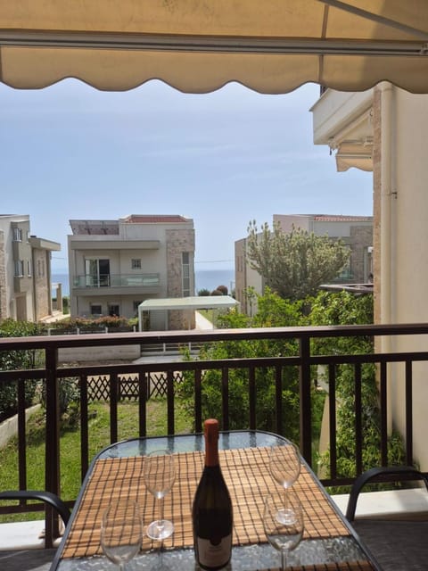 View (from property/room), Balcony/Terrace, Sea view
