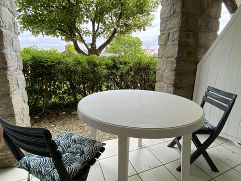 Day, Balcony/Terrace, Dining area