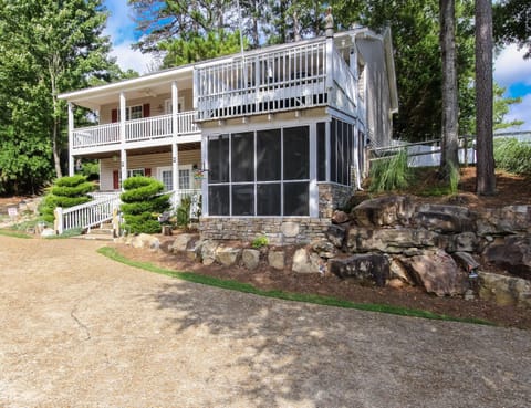 House #14 Pelican Sunrise (no pets) Lake View House in Weiss Lake