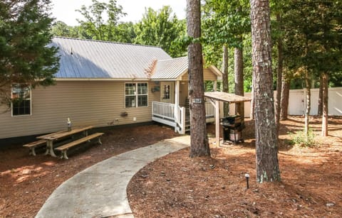 House #14 Pelican Sunrise (no pets) Lake View House in Weiss Lake