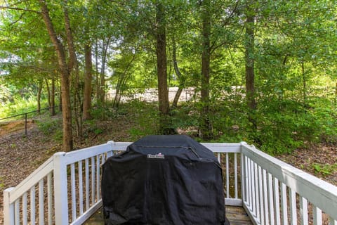 House # 29 -Castaway (Pet Friendly) House in Weiss Lake