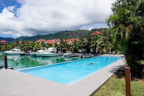 Natural landscape, Mountain view, Pool view, Swimming pool