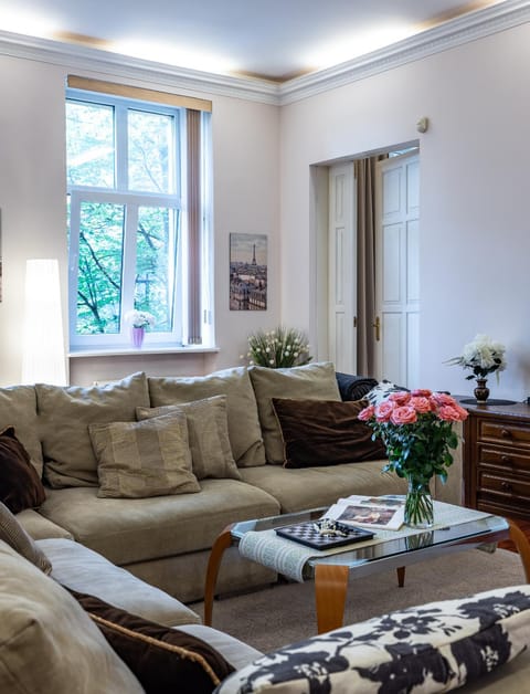 Activities, Game Room, View (from property/room), Living room, Lounge or bar, Seating area, Entertainment