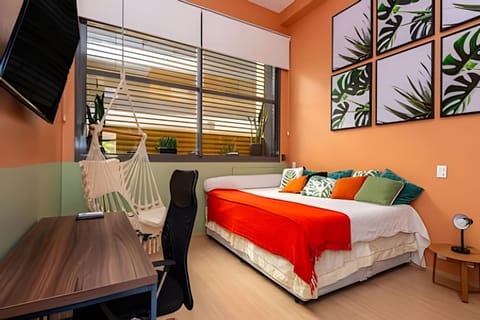 Photo of the whole room, Bedroom
